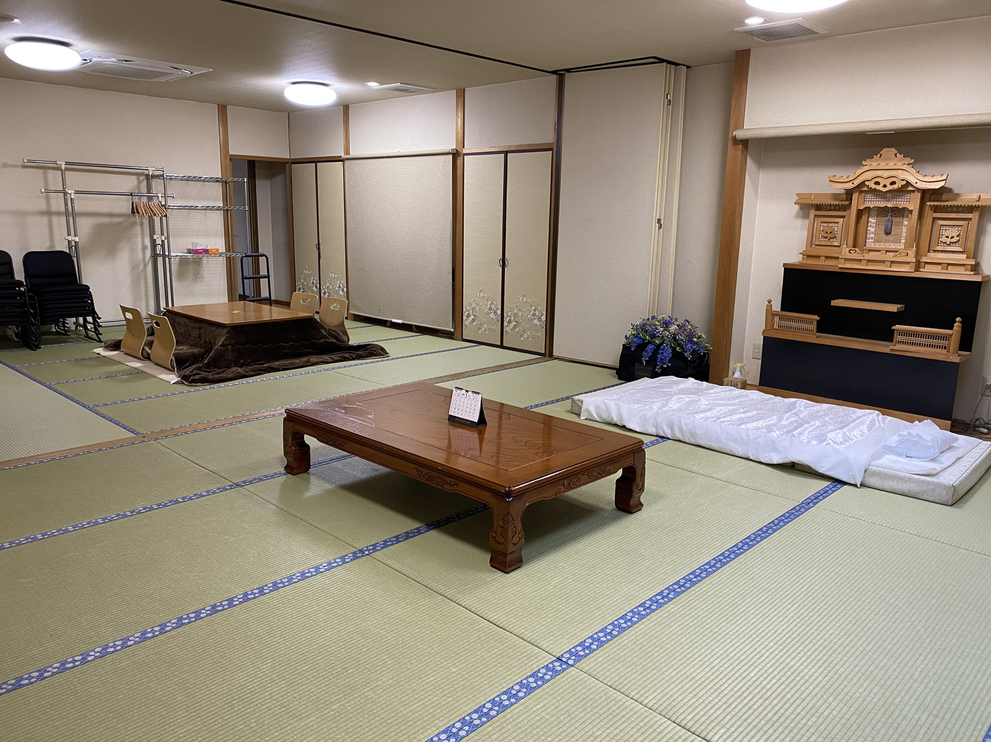 葬祭ホールおちの2階遺族控え室の画像